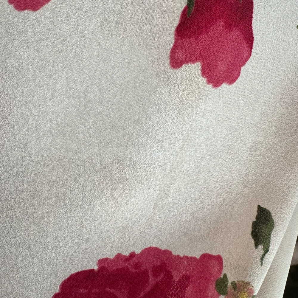 Pink Floral Lulus mini dress - Picture 2 of 5